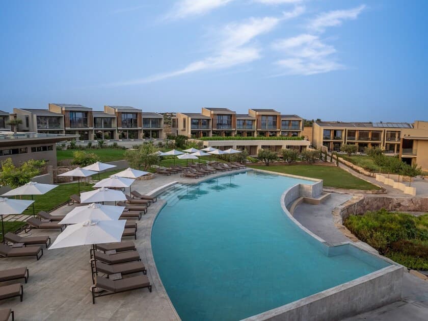 Zelia Resort & Spa (16+)