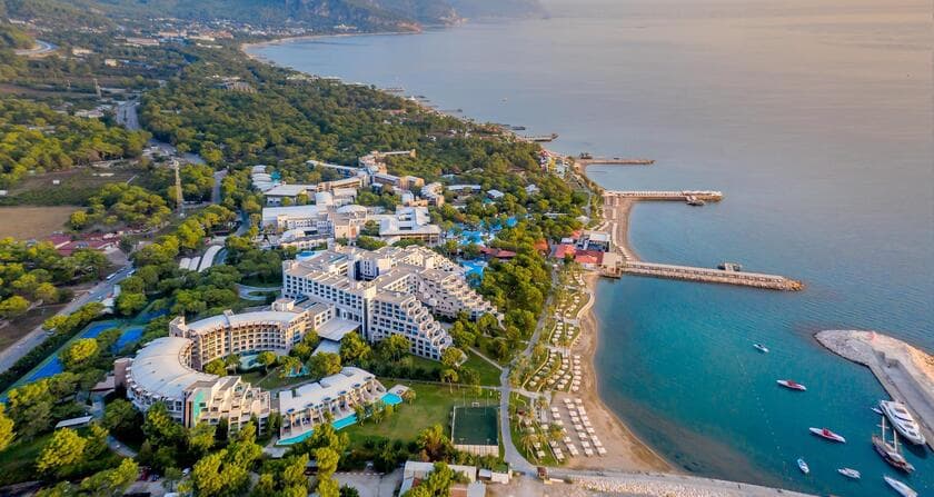 Rixos Sungate Hotel