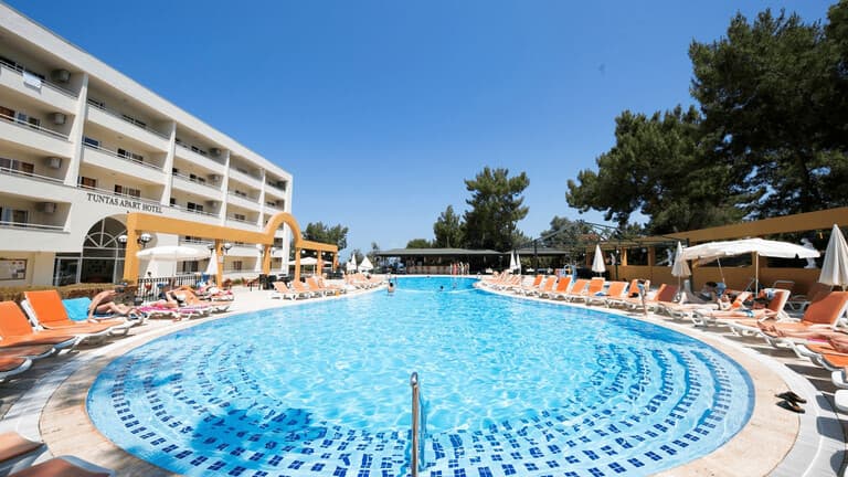 Tuntas Beach Hotel