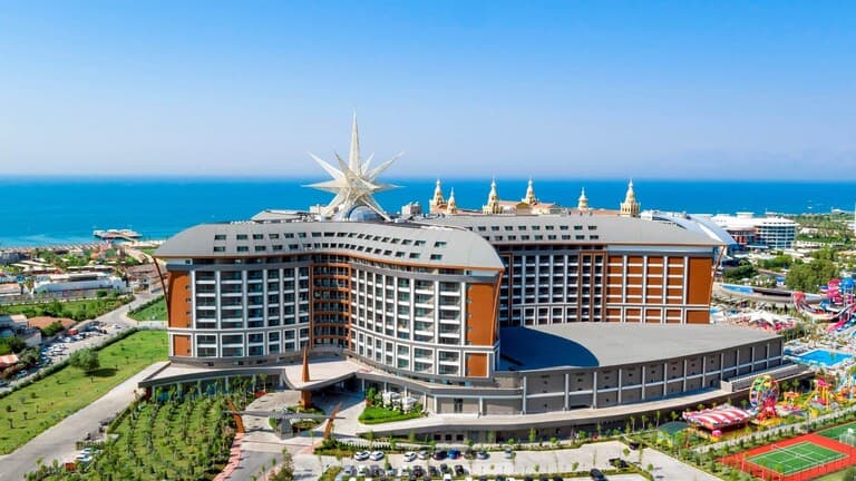 Royal Seginus Hotel