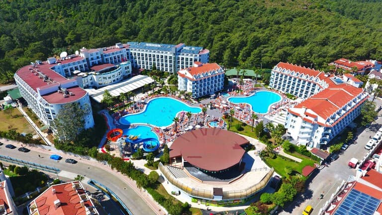 Green Nature Resort & Spa