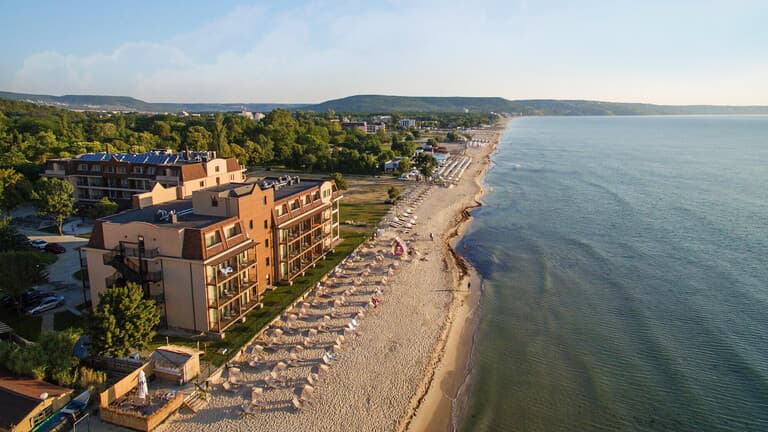 Ефект Алгара Бийч Ризорт