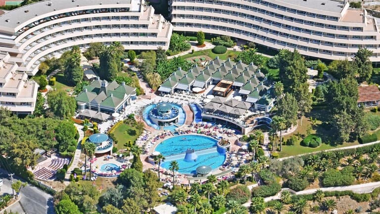 Grand Blue Sky International